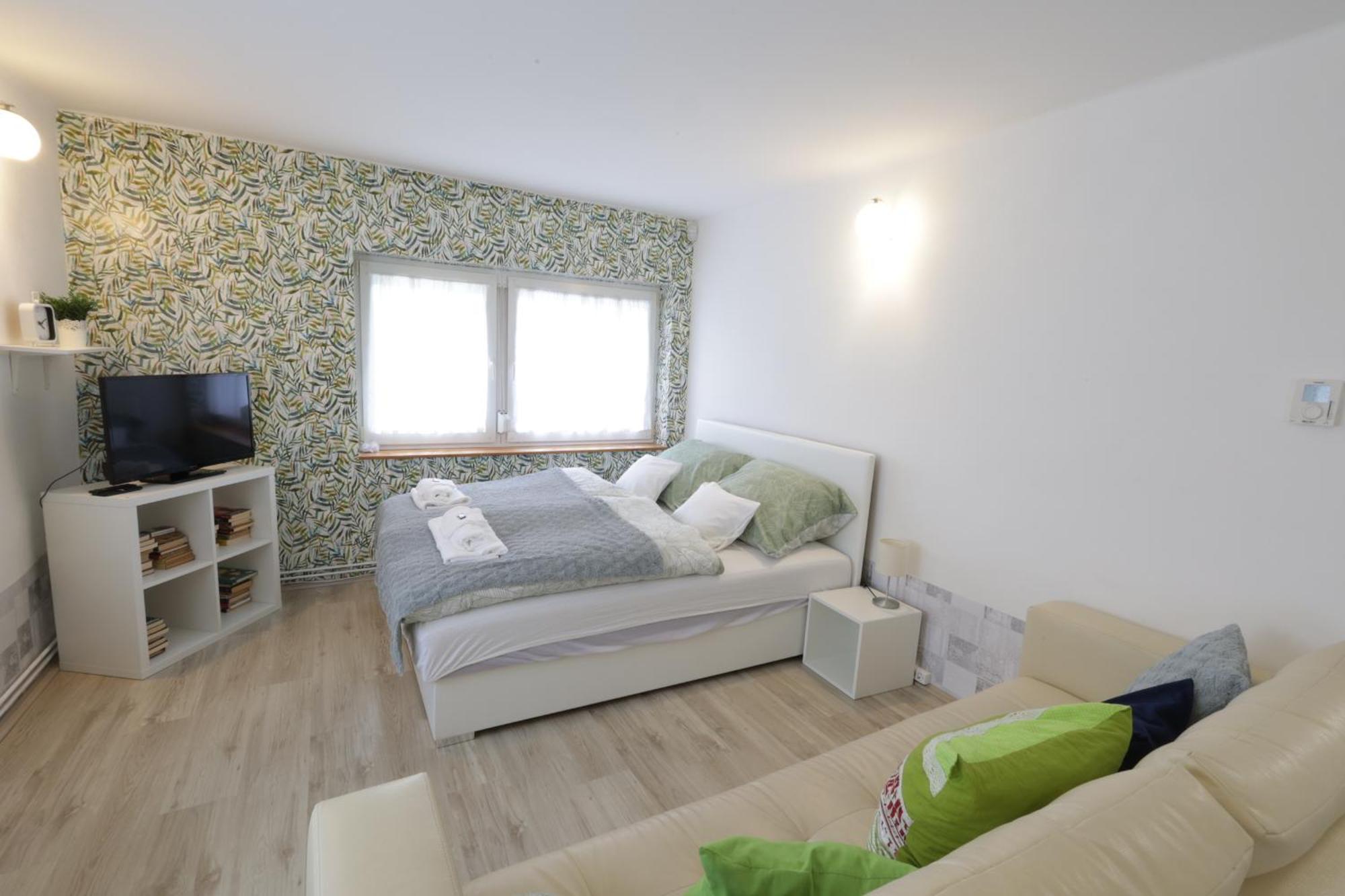 Stardust Apartman Pécs Exterior foto