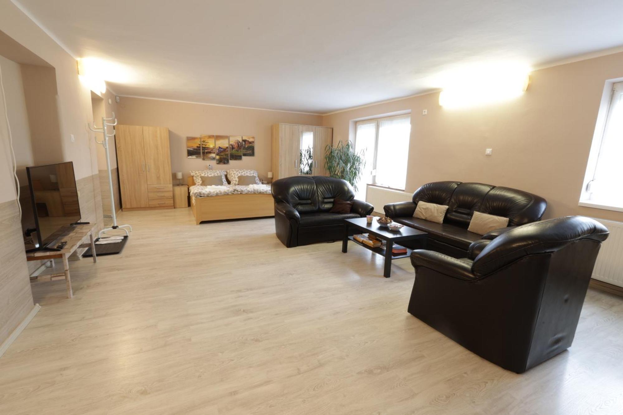 Stardust Apartman Pécs Exterior foto